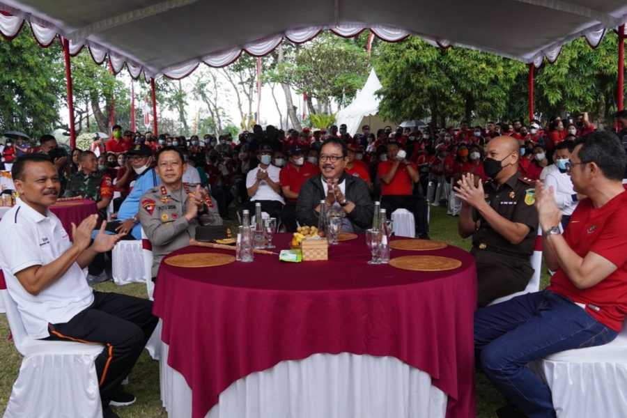 Wagub Cok Ace Hadiri Ramah Tamah Meriahkan Hari Jadi Ke Provinsi