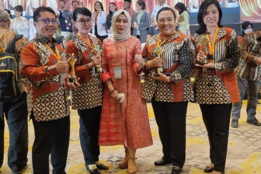 Tenaga Kesehatan Teladan Award Arsip Balipost