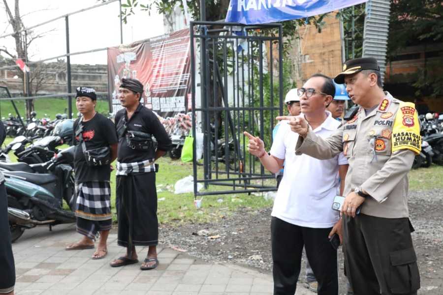 Polda Bali Amankan Sholat Ied Di Gor Ngurah Rai Balipost