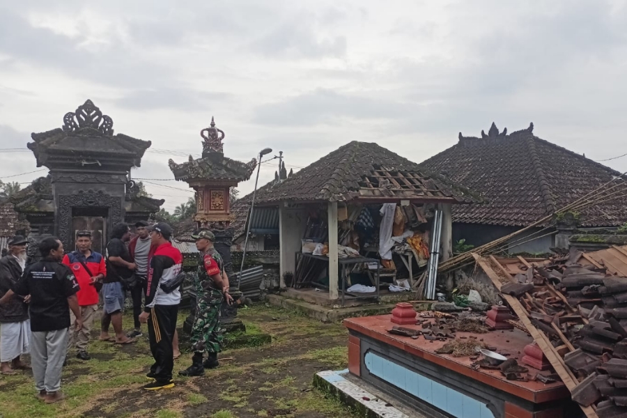 Angin Puting Beliung Terjang Desa Senganan Dua Banjar Terdampak