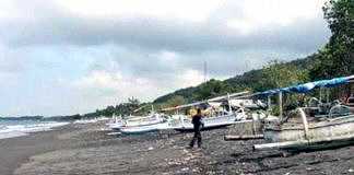 Pantai Belatung