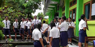 Sekolah