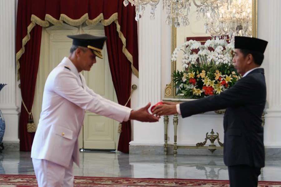 Presiden Lantik 9 Gubernur | BALIPOST.com