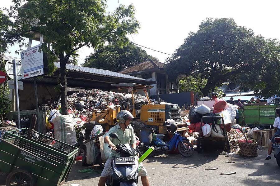 Dampak Penghentian Angkutan Sampah Pinggir Jalan Sampah 