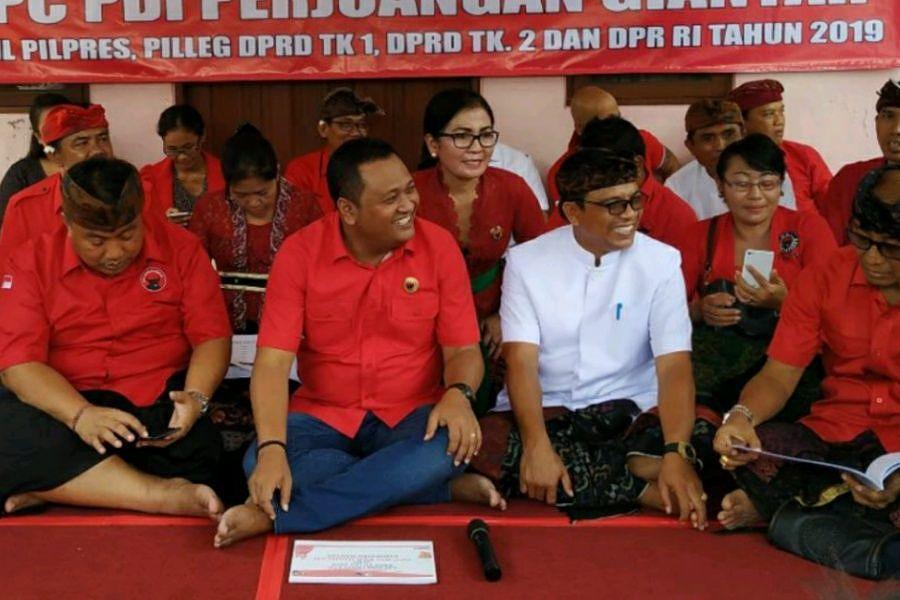 PDIP Kuasai 65 Persen Kursi DPRD Gianyar, Ini Nama Kadernya | BALIPOST.com