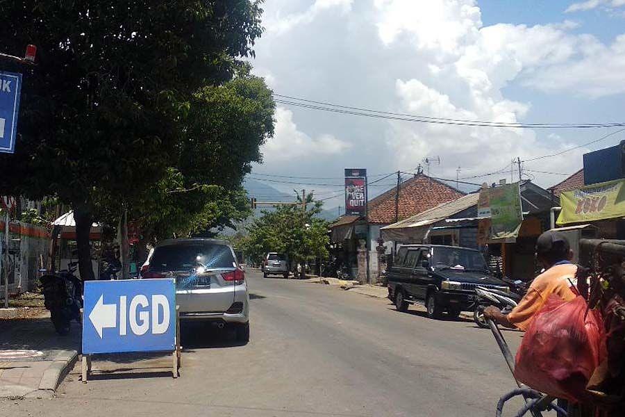 Bupati Keluarkan Se Larangan Puluhan Reklame Rokok Ditertibkan Balipost Com