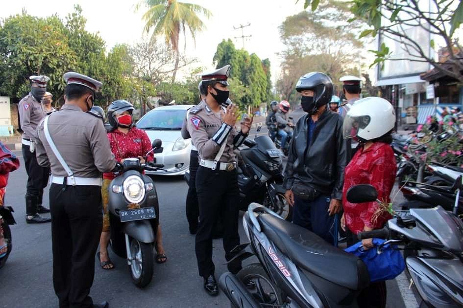 Operasi Patuh Lempuyang, Petugas Satlantas Polres ...