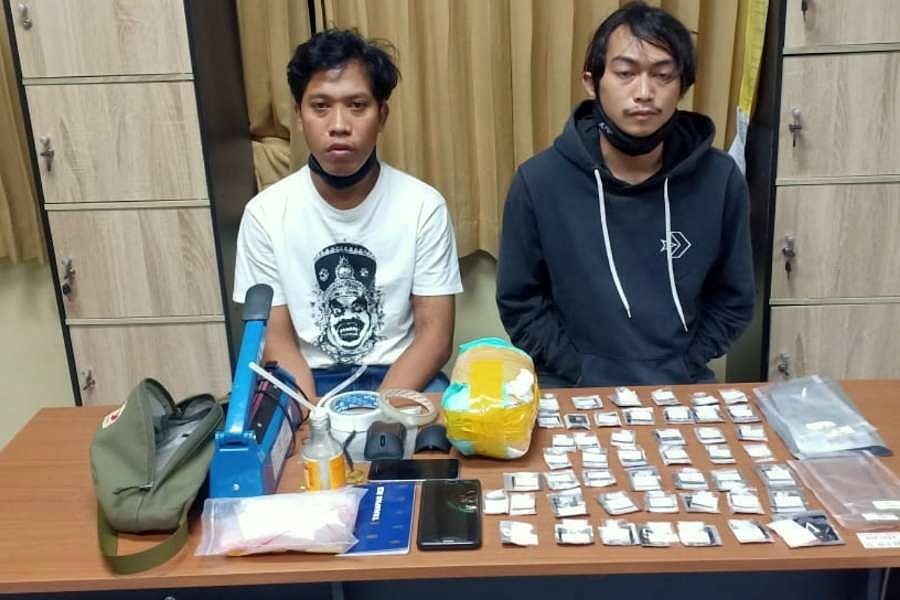 Pengedar 1 Kilo Ganja Ditangkap