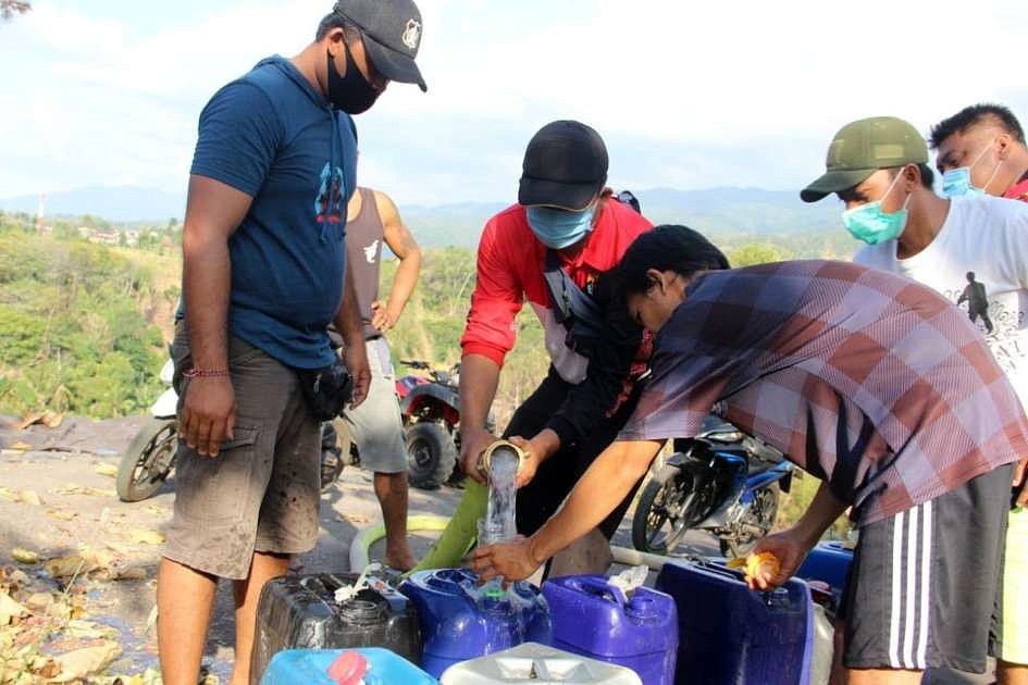 Kemarau Panjang Warga Dari  Tiga Dusun Kesulitan Air 