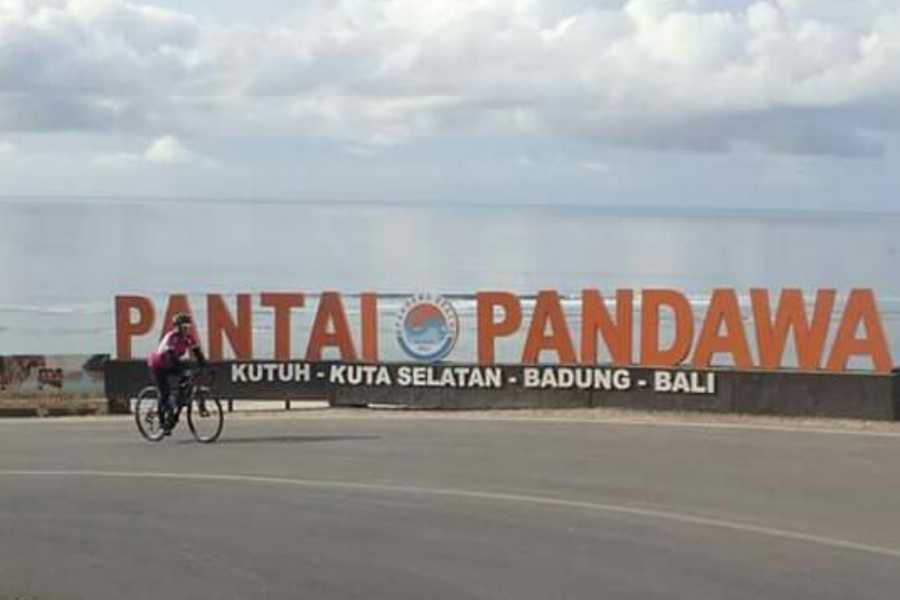 Kunjungan Wisatawan ke Pantai Pandawa Meningkat