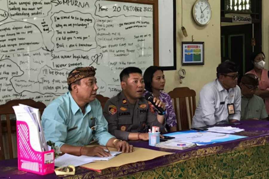 Demo Di Smpn 5 Denpasar Kapolsek Denut Minta Tetap Jaga Kamtibmas