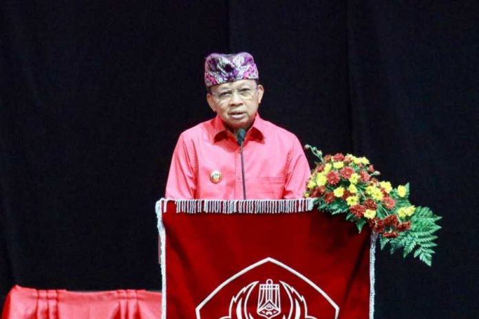 Wisuda ke-80 Untar, Gubernur Koster Orasi Ilmiah Jabarkan Ekonomi Kerthi Bali 2