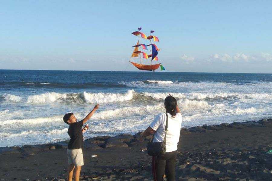 Masyarakat Bali Diminta Waspada Potensi Angin Kencang