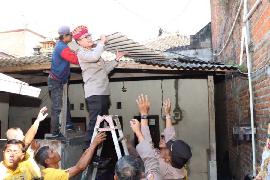 Anak Disabilitas Dan Rumah Tak Layak Huni, Kapolresta Beri Bantuan ...