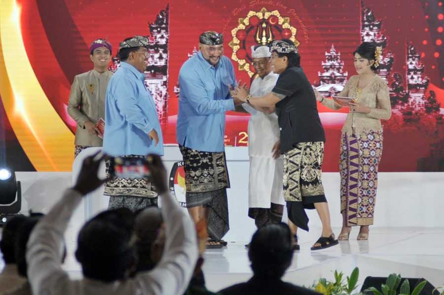 Cegah Overtourism, Ini Solusi Dua Cawagub Bali di Debat Perdana