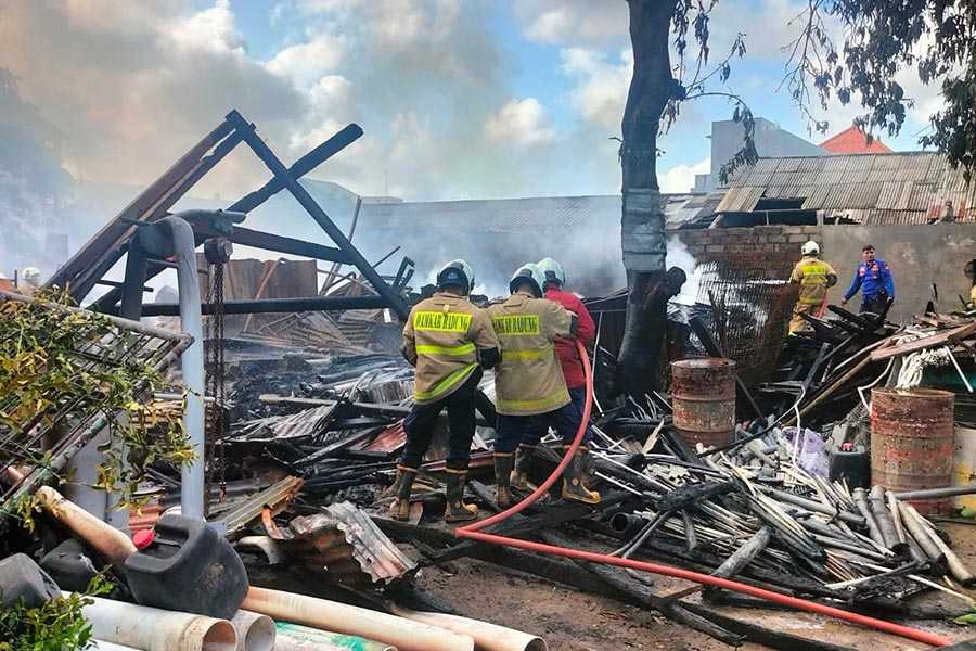 Gudang Barang Bekas Hotel di Jimbaran Dua Kali Terbakar, Mobil hingga Rumah Semipermanen Ikut Ludes