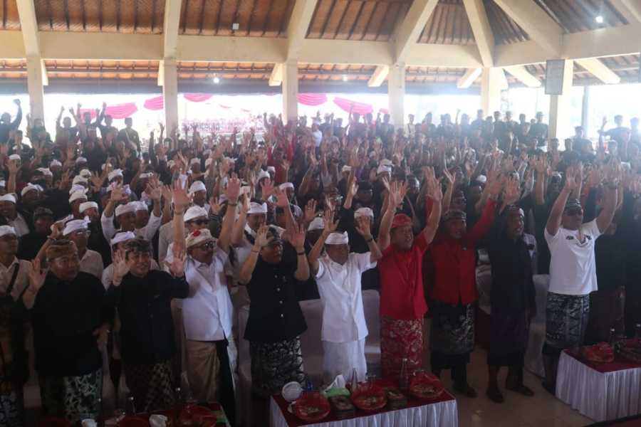 Kampanye di Kintamani, Koster Janjikan Tata Kawasan Pura Ulun Danu Batur