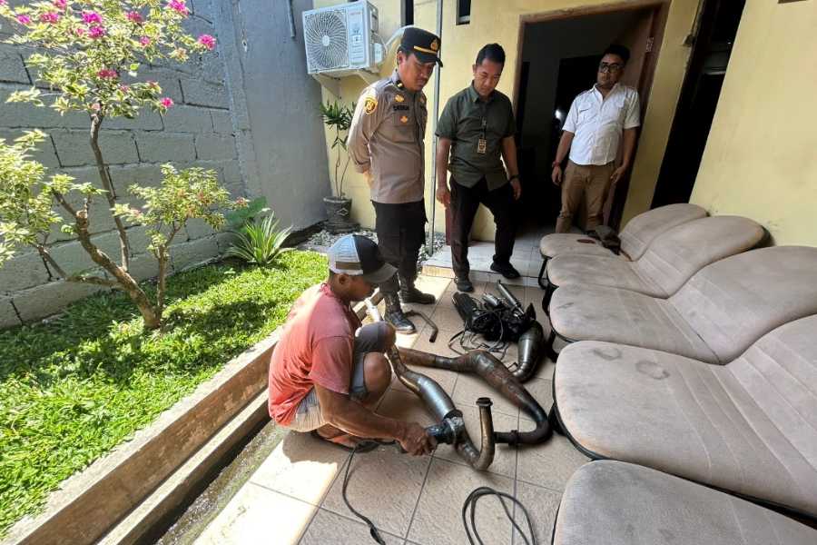 Patroli Malam Sasar Padanggalak hingga Bypass Ngurah Rai, Sejumlah Knalpot Brong Diamankan