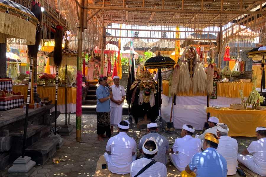 Pengempon Pura Semer Kembar di Bualu Doakan Wayan Suyasa Jadi Bupati Badung