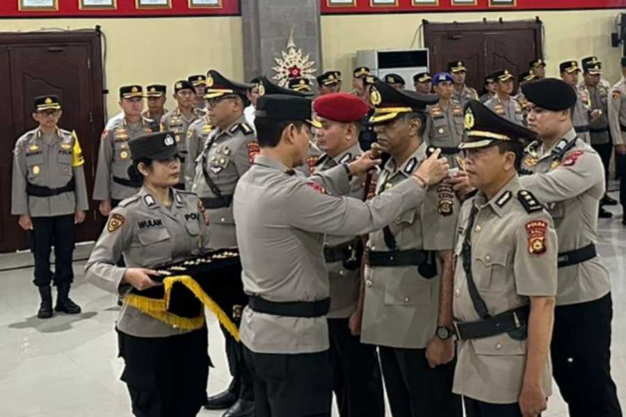 Wakapolda Bali dan Sejumlah Penjabat Utama Diserahterimakan